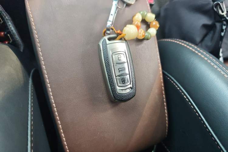 Used Geely Auto Emgrand GS 2016 Elegant Edition 1.3T Automatic ZhenShang Model Vehicle Key