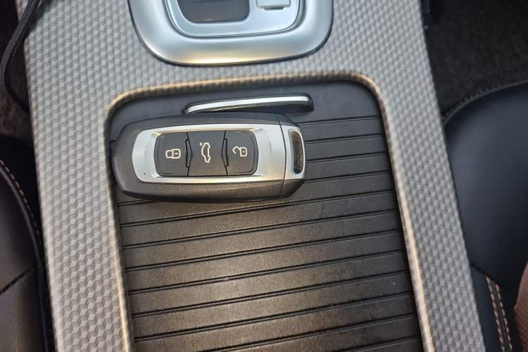 Used Geely Auto Emgrand GS 2016 Sport Edition 1.3T Automatic ZhenShang Model Vehicle Key