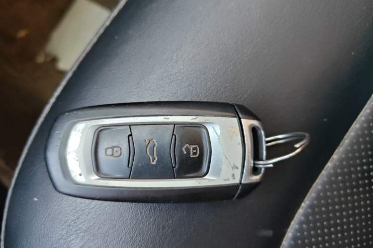 Used Geely Auto Emgrand GS 2016 Sports Edition 1.8L Manual LingShang Model Vehicle Key