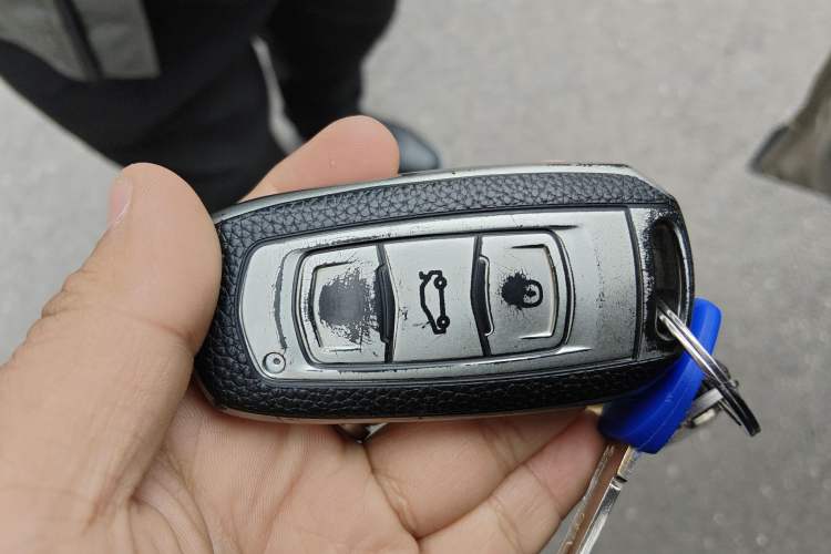 Used Geely Auto Emgrand GS 2016 Sports Edition 1.8L Manual LingShang Model Vehicle Key