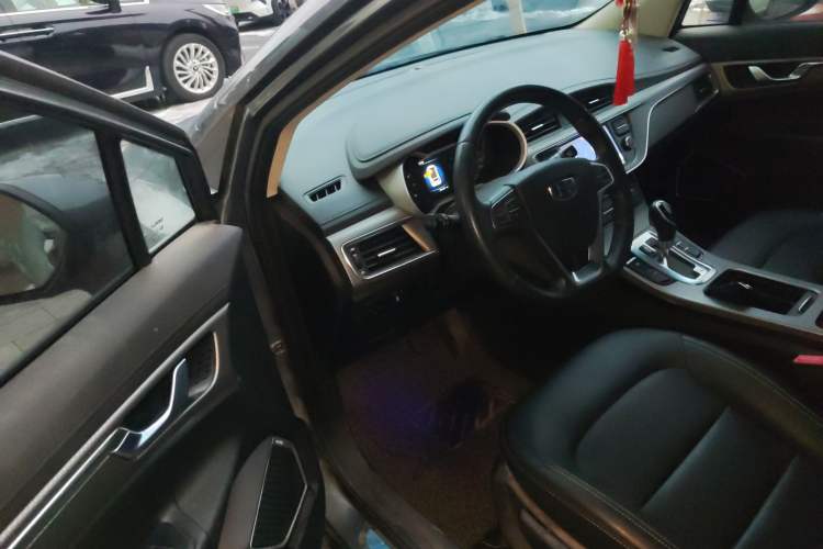 Used Geely Auto Emgrand GS 2016 Elegant Edition 1.8L Automatic LingShang Model Driver Seat