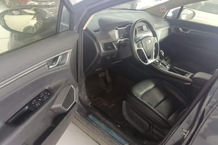 Used Geely Auto Emgrand GS 2016 Sport Edition 1.8L Automatic LingShang Model Driver Seat
