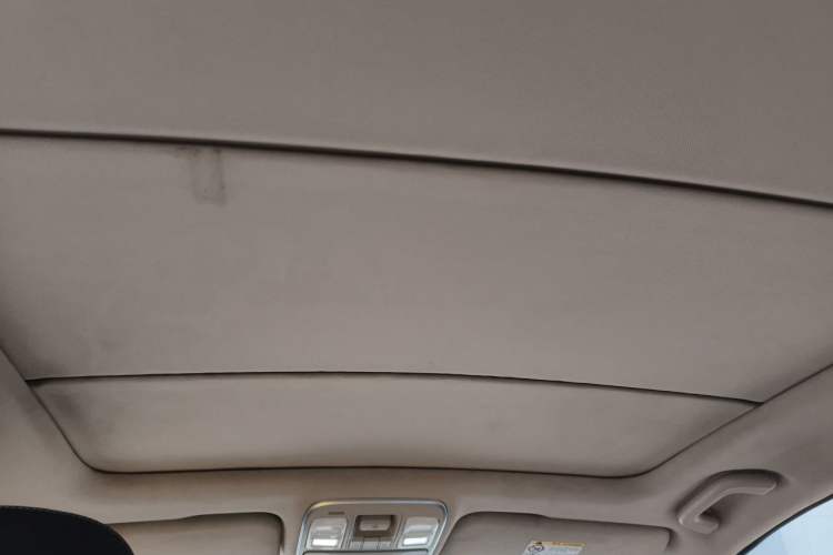 Used Geely Auto Emgrand GS 2016 Sport Edition 1.8L Automatic LingShang Model Headliner