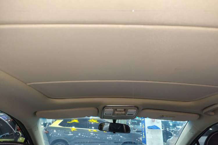 Used Geely Auto Emgrand GS 2016 Sport Edition 1.3T Manual LingShang Model Headliner