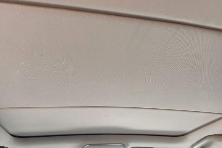 Used Geely Auto Emgrand GS 2016 Sport Edition 1.8L Automatic LingShang Model Headliner