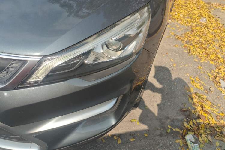 Used Geely Auto Emgrand GS 2016 Sport Edition 1.3T Automatic LingShang Model Left Front Headlight