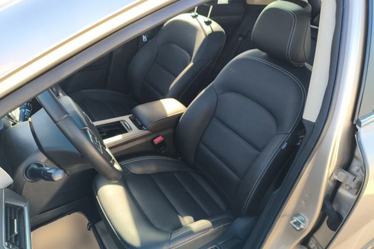 Used Geely Auto Emgrand GS 2016 Sport Edition 1.8L Automatic LingShang Model Left Front Seat