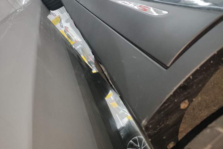 Used Geely Auto Emgrand GS 2016 Sport Edition 1.3T Automatic ZhenShang Model Left Side Sill