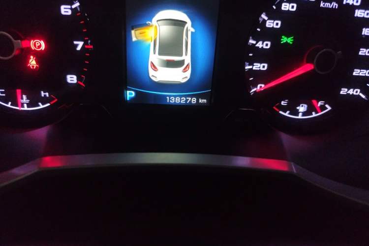 Used Geely Auto Emgrand GS 2016 Sport Edition 1.8L Automatic LingShang Model Odometer Close Up