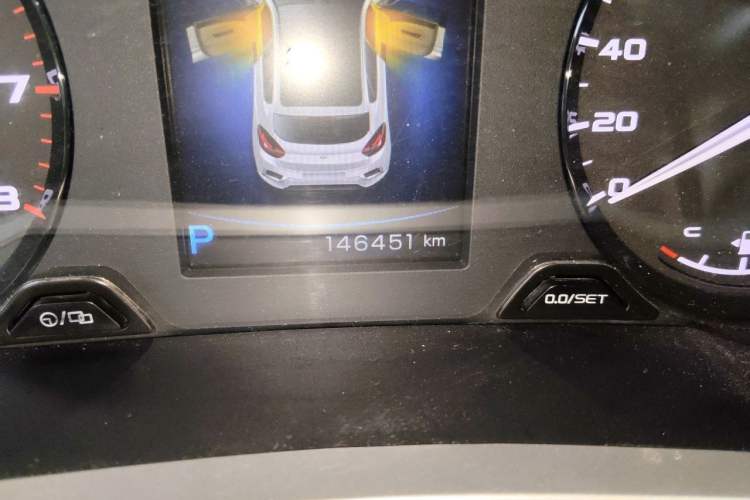 Used Geely Auto Emgrand GS 2016 Elegant Edition 1.3T Automatic LingShang Model Odometer Close Up