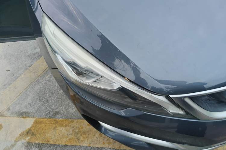 Used Geely Auto Emgrand GS 2016 Sports Edition 1.8L Manual LingShang Model Right Front Headlight
