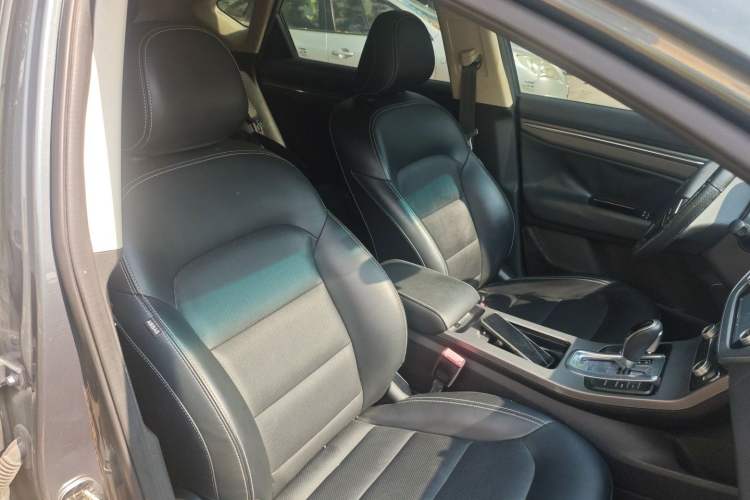 Used Geely Auto Emgrand GS 2016 Sport Edition 1.3T Automatic LingShang Model Right Front Seat