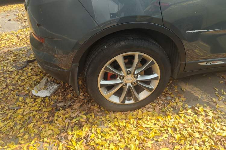 Used Geely Auto Emgrand GS 2016 Sport Edition 1.3T Automatic LingShang Model Right Rear Wheel Hub