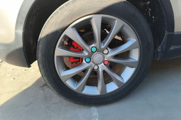 Used Geely Auto Emgrand GS 2016 Sport Edition 1.8L Automatic LingShang Model Right Rear Wheel Hub