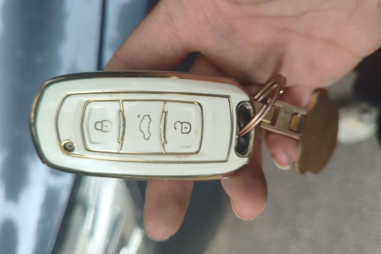 Used Geely Auto Emgrand GS 2016 Sport Edition 1.8L Automatic LingShang Model Vehicle Key