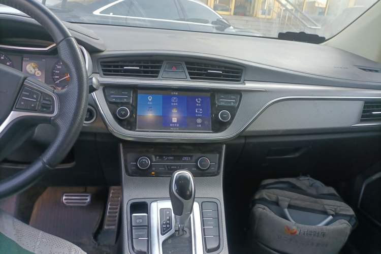 Used Geely Auto Emgrand GS 2016 Sport Edition 1.3T Automatic LingShang Model Audio And AC Panel