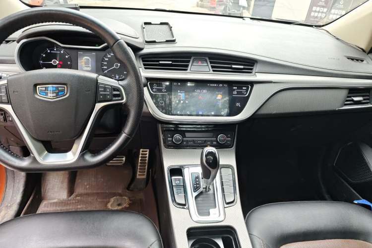 Used Geely Auto Emgrand GS 2016 Sport Edition 1.3T Automatic ZhenShang Model Audio And AC Panel