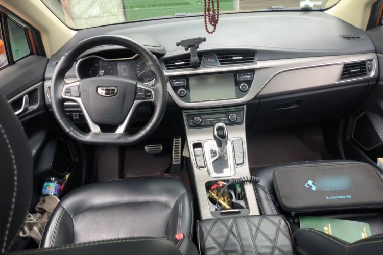 Used Geely Auto Emgrand GS 2016 Sport Edition 1.8L Automatic LingShang Model Center Console