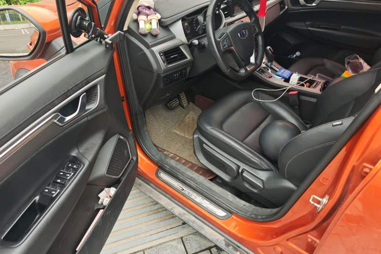 Used Geely Auto Emgrand GS 2016 Sport Edition 1.3T Automatic LingShang Model Driver Seat