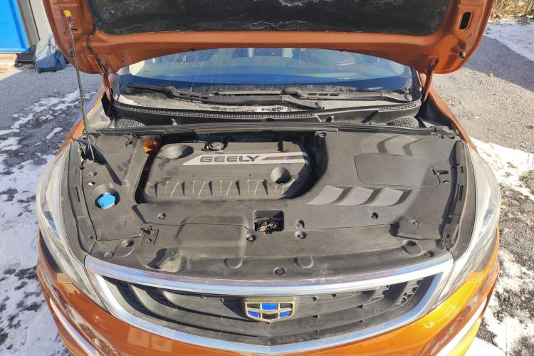 Used Geely Auto Emgrand GS 2016 Sport Edition 1.3T Automatic LingShang Model Engine Bay