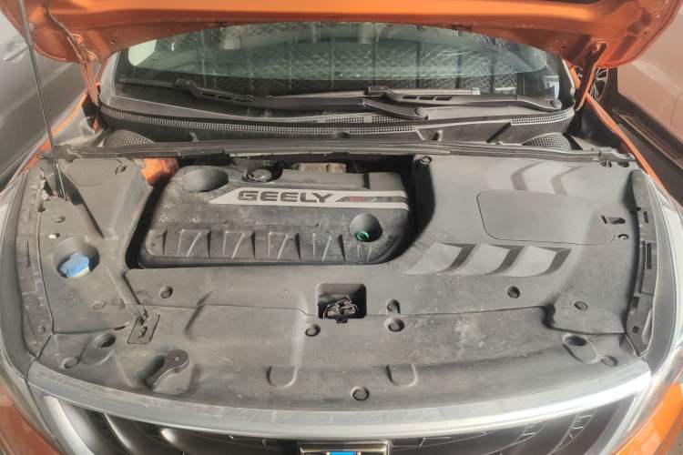 Used Geely Auto Emgrand GS 2016 Sport Edition 1.3T Automatic LingShang Model Engine Bay
