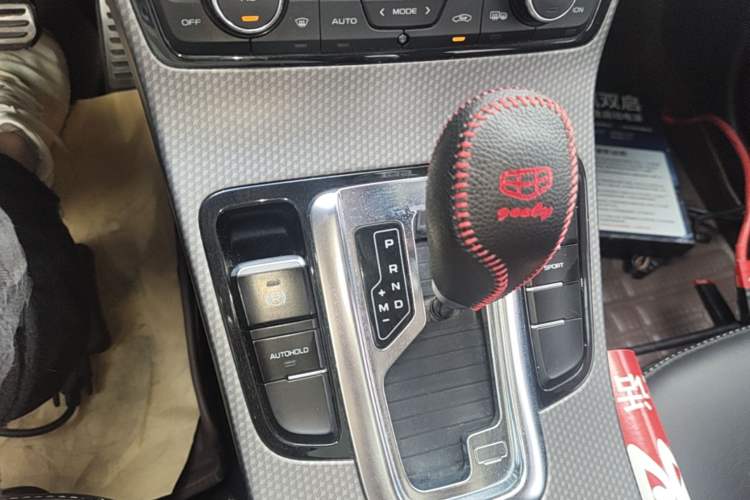 Used Geely Auto Emgrand GS 2016 Sport Edition 1.3T Automatic LingShang Model Gear Lever