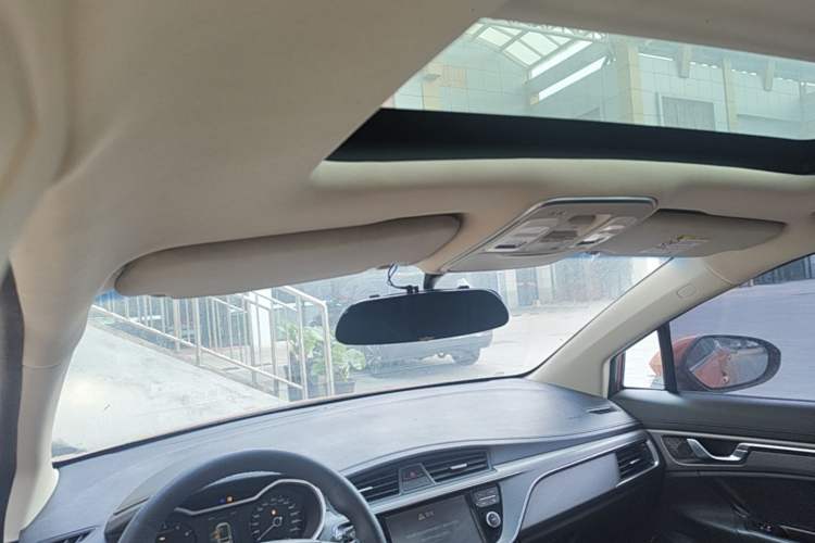 Used Geely Auto Emgrand GS 2016 Sport Edition 1.3T Automatic LingShang Model Headliner