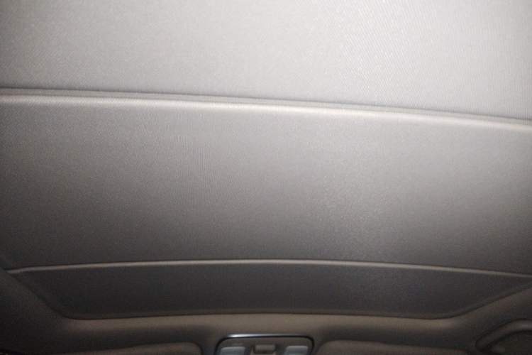 Used Geely Auto Emgrand GS 2016 Sport Edition 1.3T Automatic ZhenShang Model Headliner