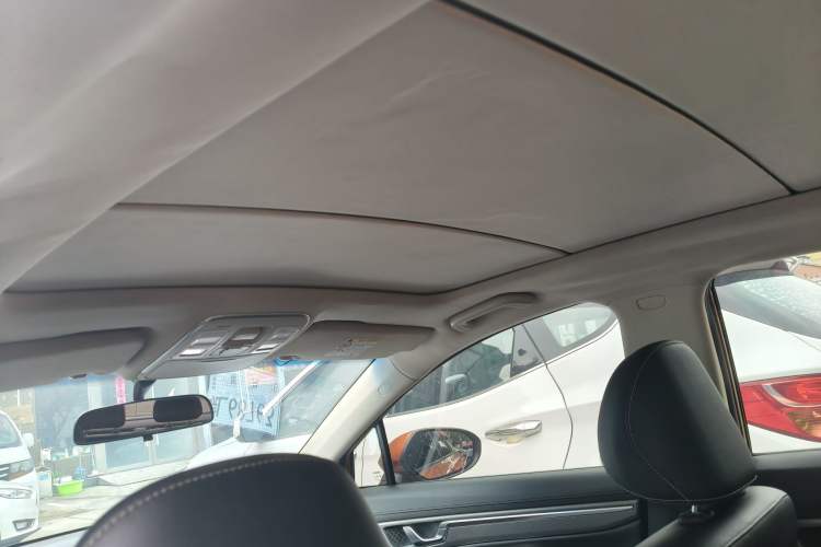 Used Geely Auto Emgrand GS 2016 Sport Edition 1.3T Automatic LingShang Model Headliner