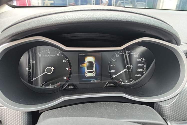 Used Geely Auto Emgrand GS 2016 Sport Edition 1.3T Automatic ZhenShang Model Instrument Cluster