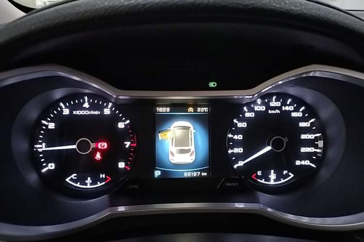 Used Geely Auto Emgrand GS 2016 Sport Edition 1.3T Automatic ZhenShang Model Instrument Cluster