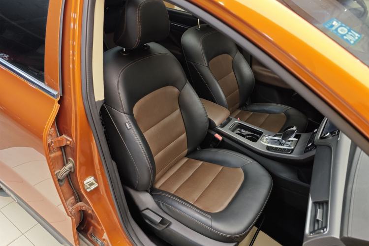 Used Geely Auto Emgrand GS 2016 Sport Edition 1.3T Automatic ZhenShang Model Interior 2