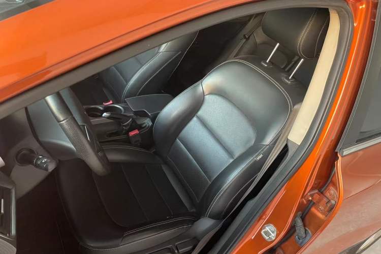 Used Geely Auto Emgrand GS 2016 Elegant Edition 1.8L Manual LingShang Model Interior 2