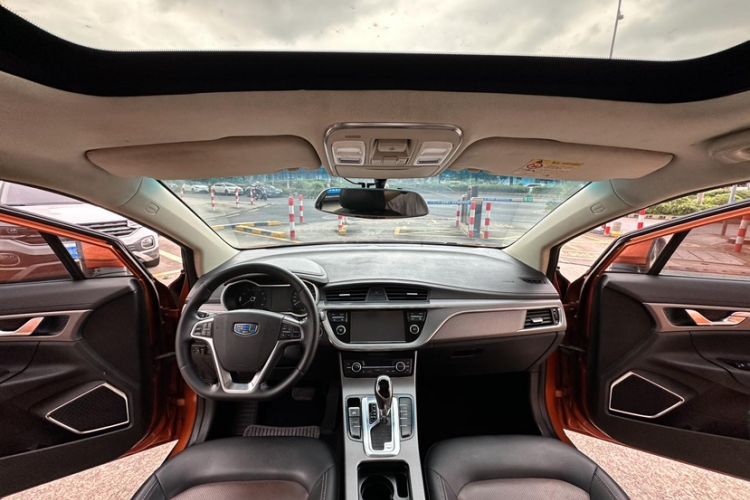 Used Geely Auto Emgrand GS 2016 Elegant Edition 1.3T Automatic ZhenShang Model Interior 3