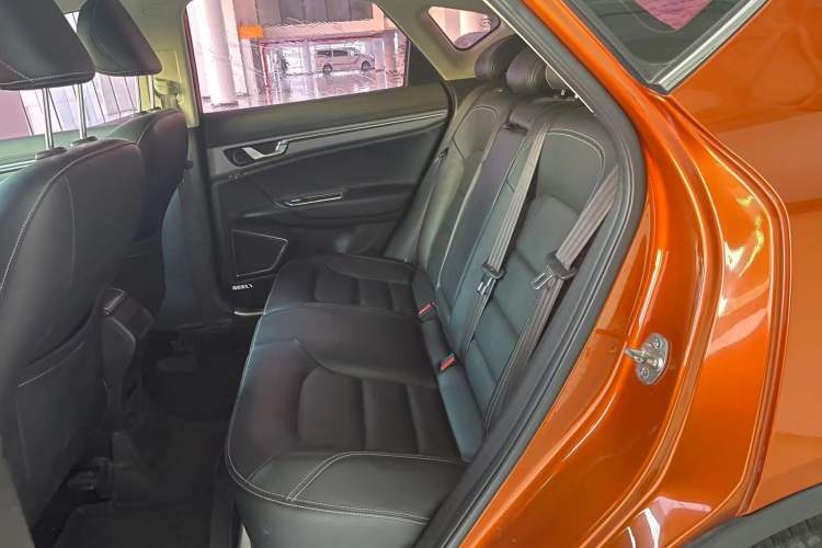 Used Geely Auto Emgrand GS 2016 Elegant Edition 1.8L Manual LingShang Model Interior 4