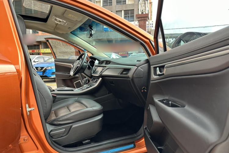 Used Geely Auto Emgrand GS 2016 Elegant Edition 1.3T Automatic ZhenShang Model Interior 5