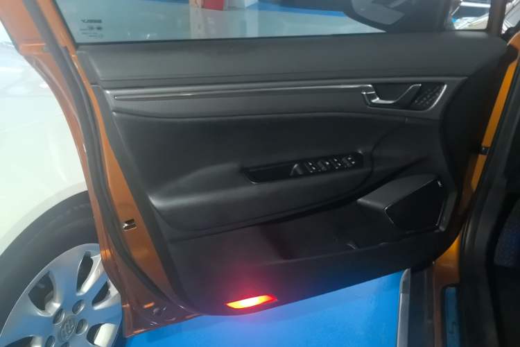 Used Geely Auto Emgrand GS 2016 Sport Edition 1.8L Automatic LingShang Model Interior 7