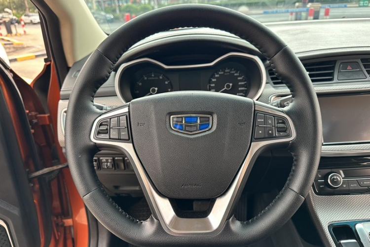 Used Geely Auto Emgrand GS 2016 Elegant Edition 1.3T Automatic ZhenShang Model Interior 7