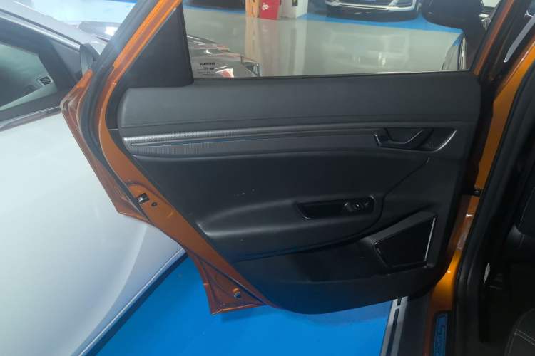Used Geely Auto Emgrand GS 2016 Sport Edition 1.8L Automatic LingShang Model Interior 8