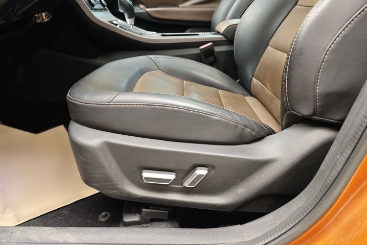 Used Geely Auto Emgrand GS 2016 Sport Edition 1.3T Automatic ZhenShang Model Interior 8