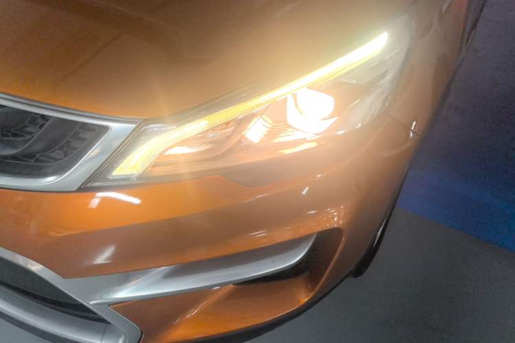 Used Geely Auto Emgrand GS 2016 Sport Edition 1.8L Automatic LingShang Model Left Front Headlight