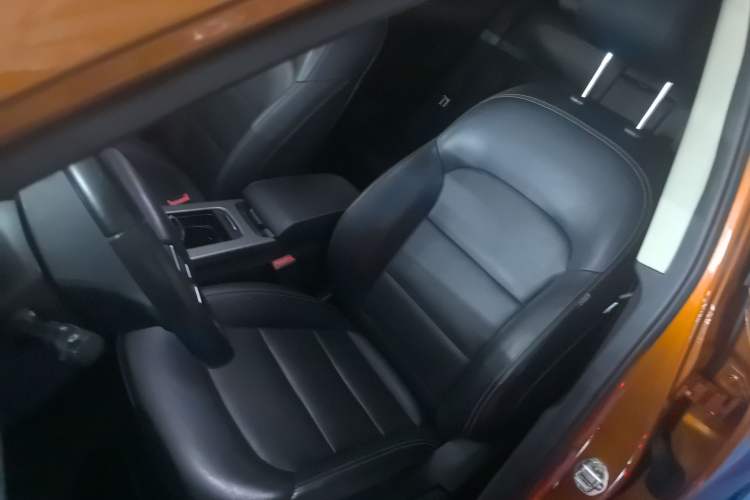 Used Geely Auto Emgrand GS 2016 Sport Edition 1.8L Automatic LingShang Model Left Front Seat
