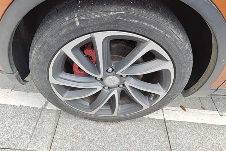 Used Geely Auto Emgrand GS 2016 Sport Edition 1.3T Automatic ZhenShang Model Left Front Wheel Hub