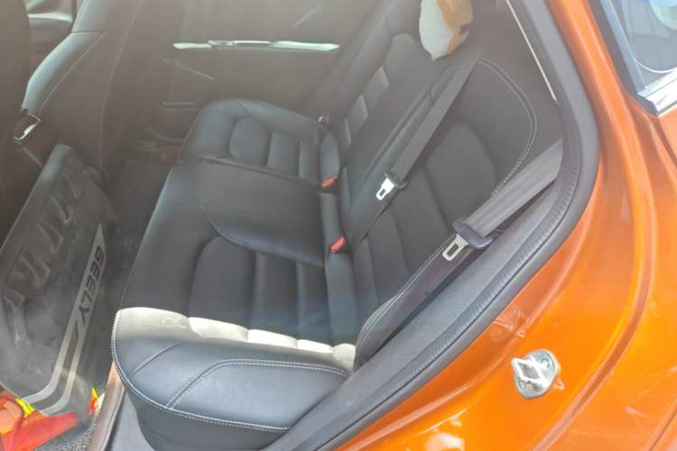Used Geely Auto Emgrand GS 2016 Sport Edition 1.3T Automatic LingShang Model Left Rear Seat