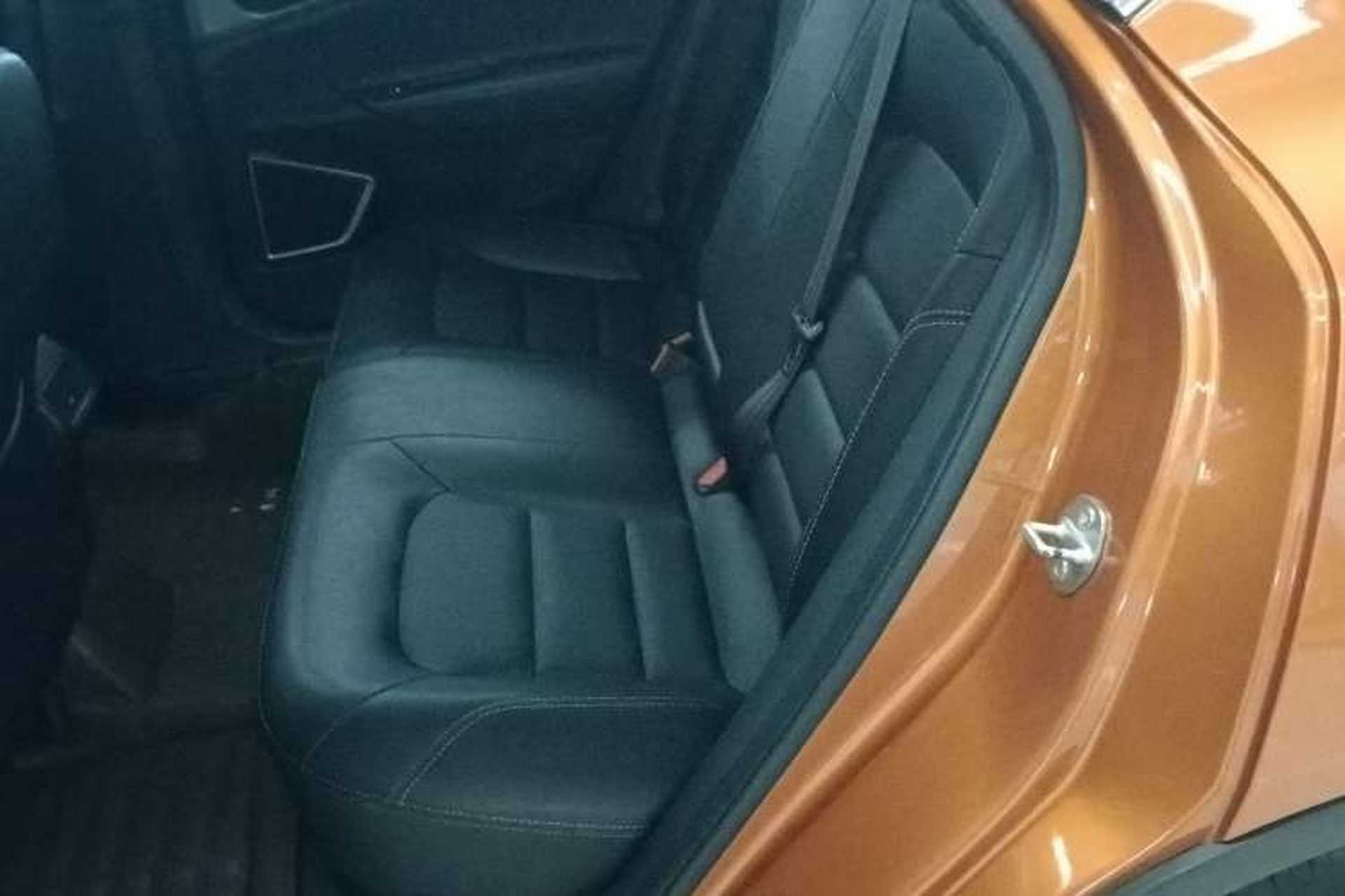 Used Geely Auto Emgrand GS 2016 Sports Edition 1.8L Manual LingShang Model Left Rear Seat