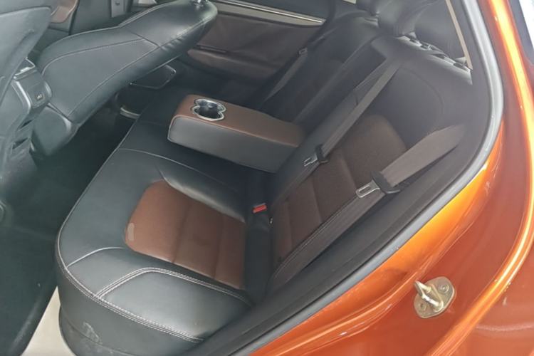 Used Geely Auto Emgrand GS 2016 Sport Edition 1.3T Automatic ZhenShang Model Left Rear Seat