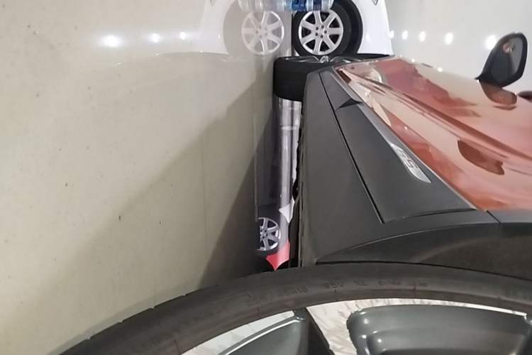 Used Geely Auto Emgrand GS 2016 Sport Edition 1.3T Automatic ZhenShang Model Left Side Sill