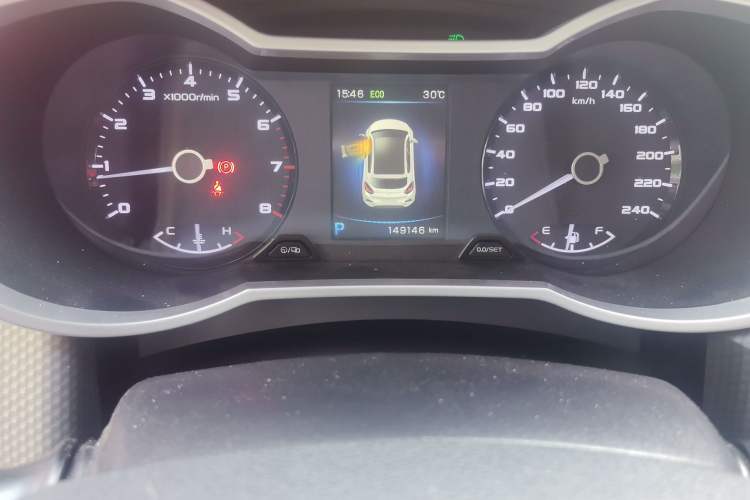Used Geely Auto Emgrand GS 2016 Elegant Edition 1.3T Automatic ZhenShang Model Odometer Close Up