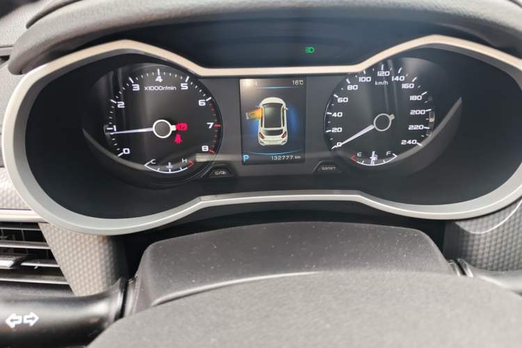 Used Geely Auto Emgrand GS 2016 Sport Edition 1.3T Automatic ZhenShang Model Odometer Close Up