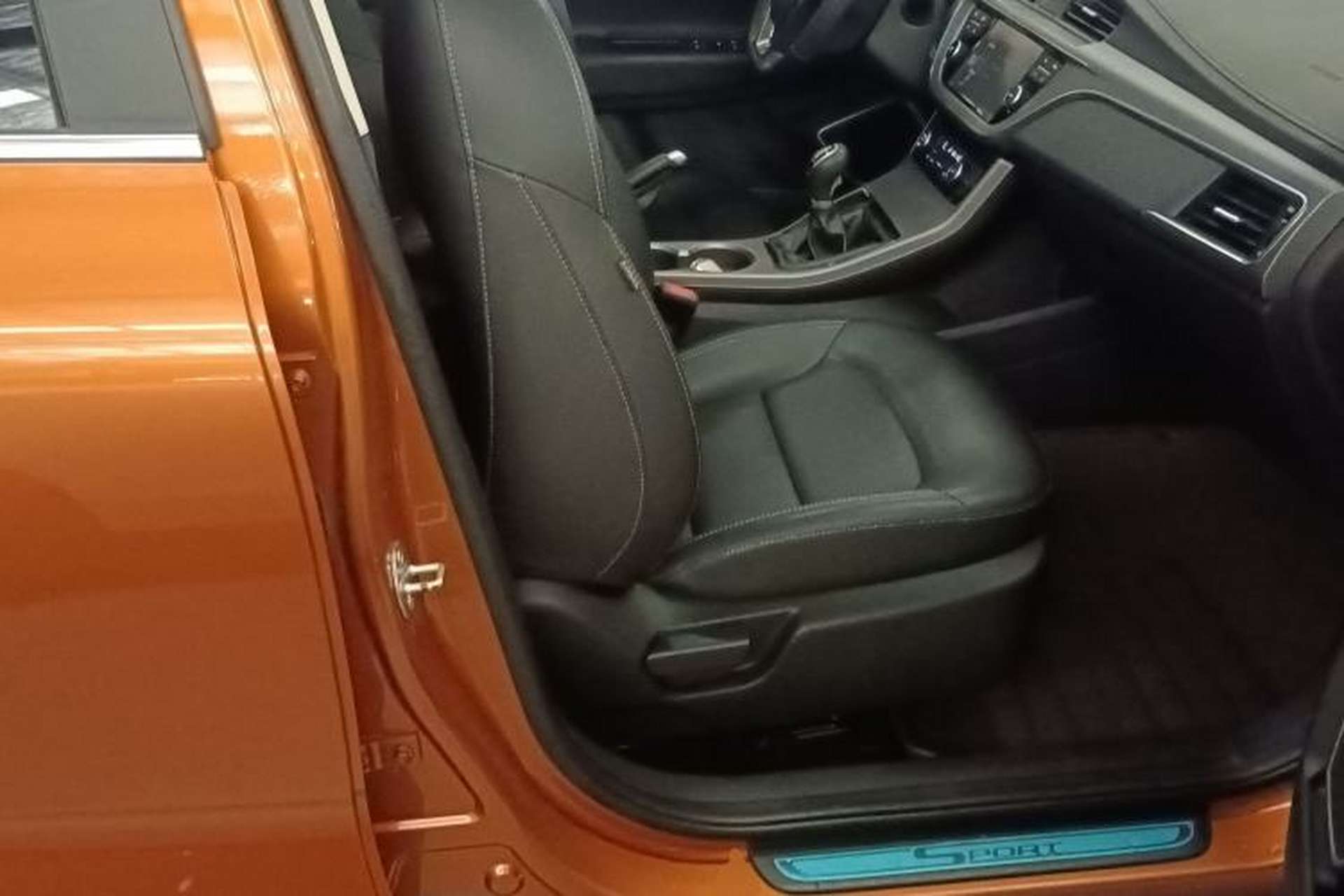Used Geely Auto Emgrand GS 2016 Sports Edition 1.8L Manual LingShang Model Right Front Seat